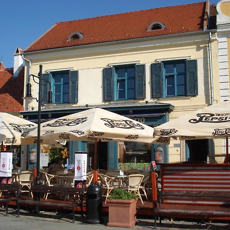 Hotel Portré Panzió Kőszeg Exterior foto